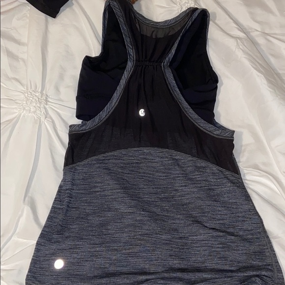Lululemon tank top with built in sports bra - Picture 2 of 2